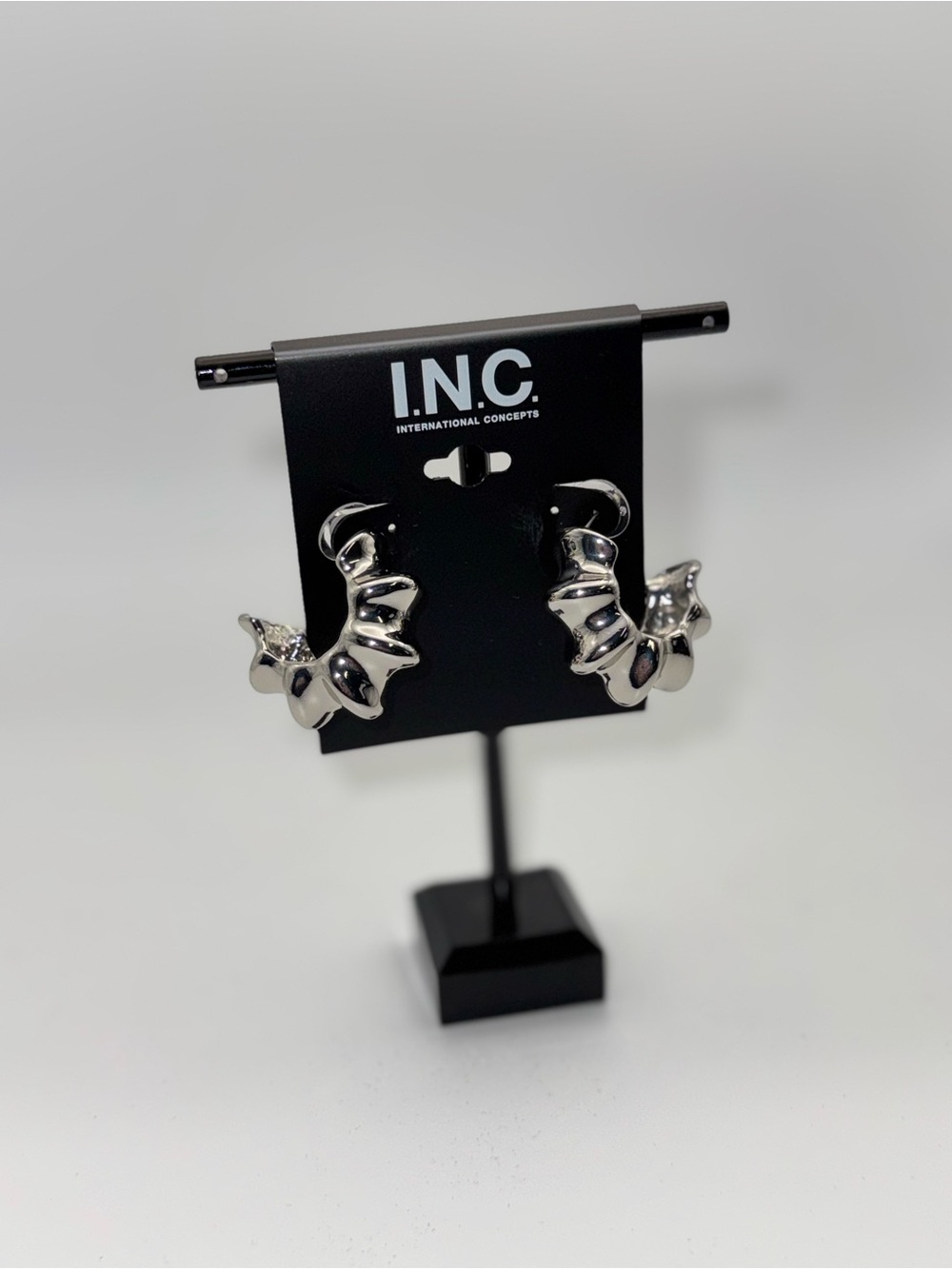 INC International Concepts Polished Silver Sculpted Hoop Earrings